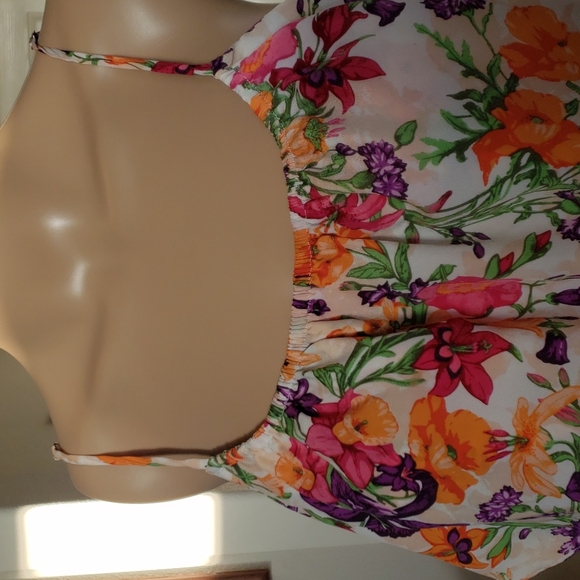 BCBGeneration s artsy dark floral collage floating tripod skirt high low maxi - Picture 8 of 11